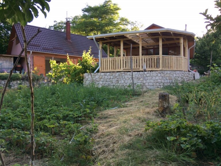 5 thumbnail IMG 2486 Tamara Schiopu 768x576